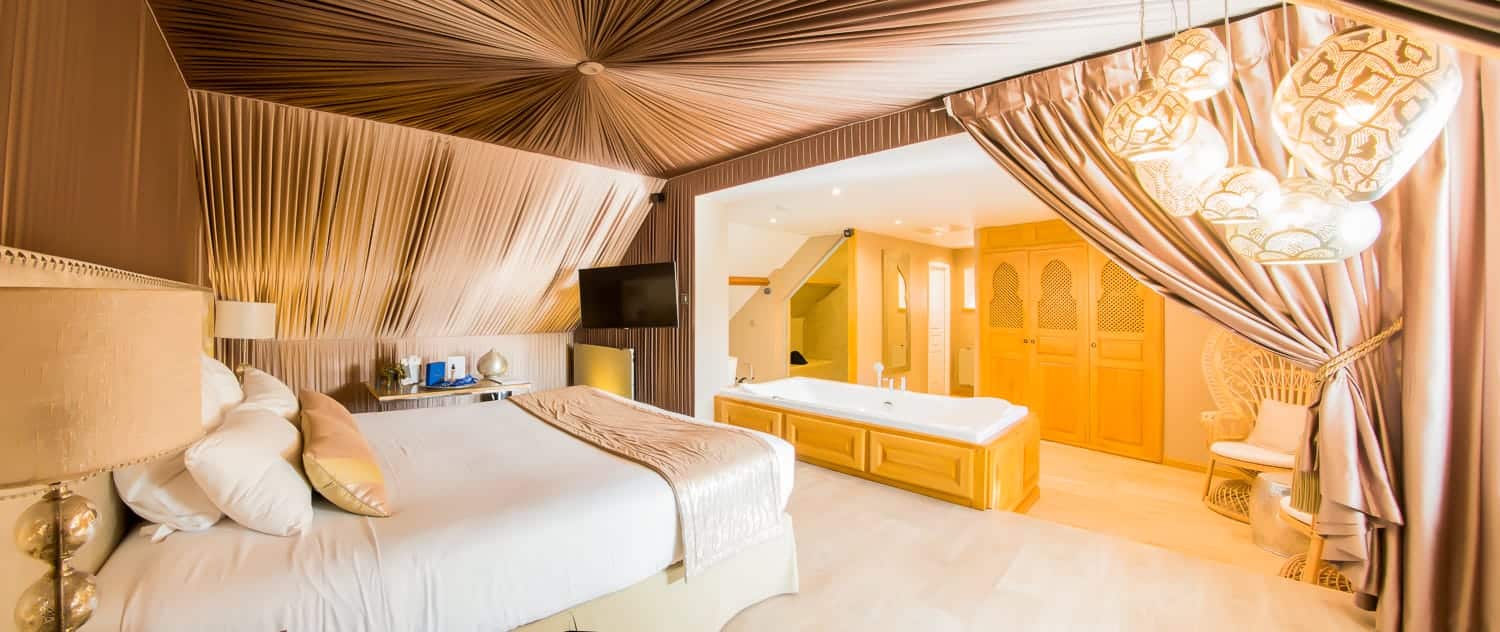 nuit-en-amoureux-suite-jacuzzi-hammam