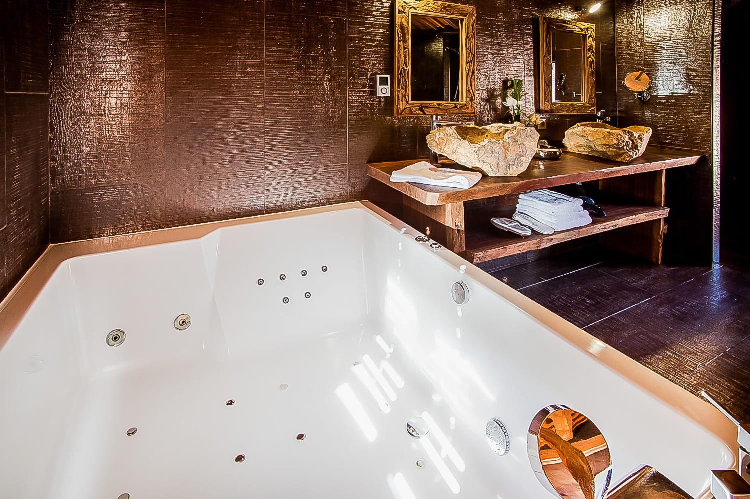 suite-exotique-jacuzzi-roof-top