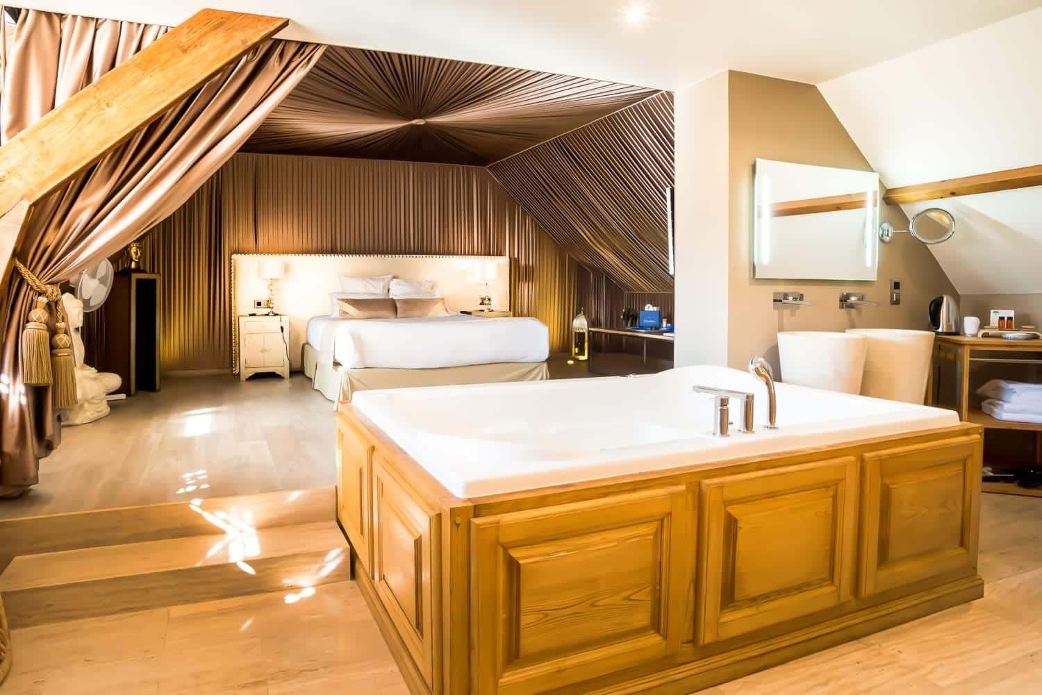 Suite Indian