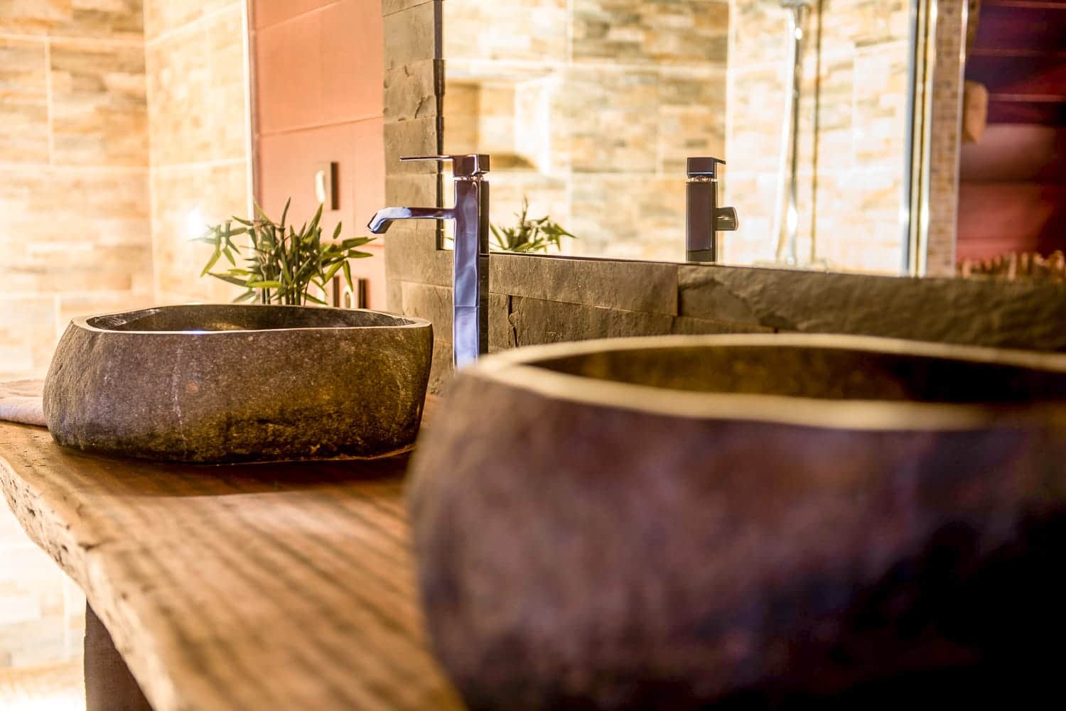 Suite indonesienne avec jacuzzi paris