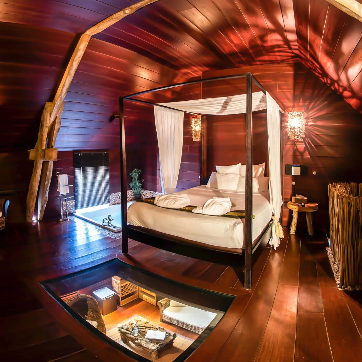 Suite indonesienne avec jacuzzi paris