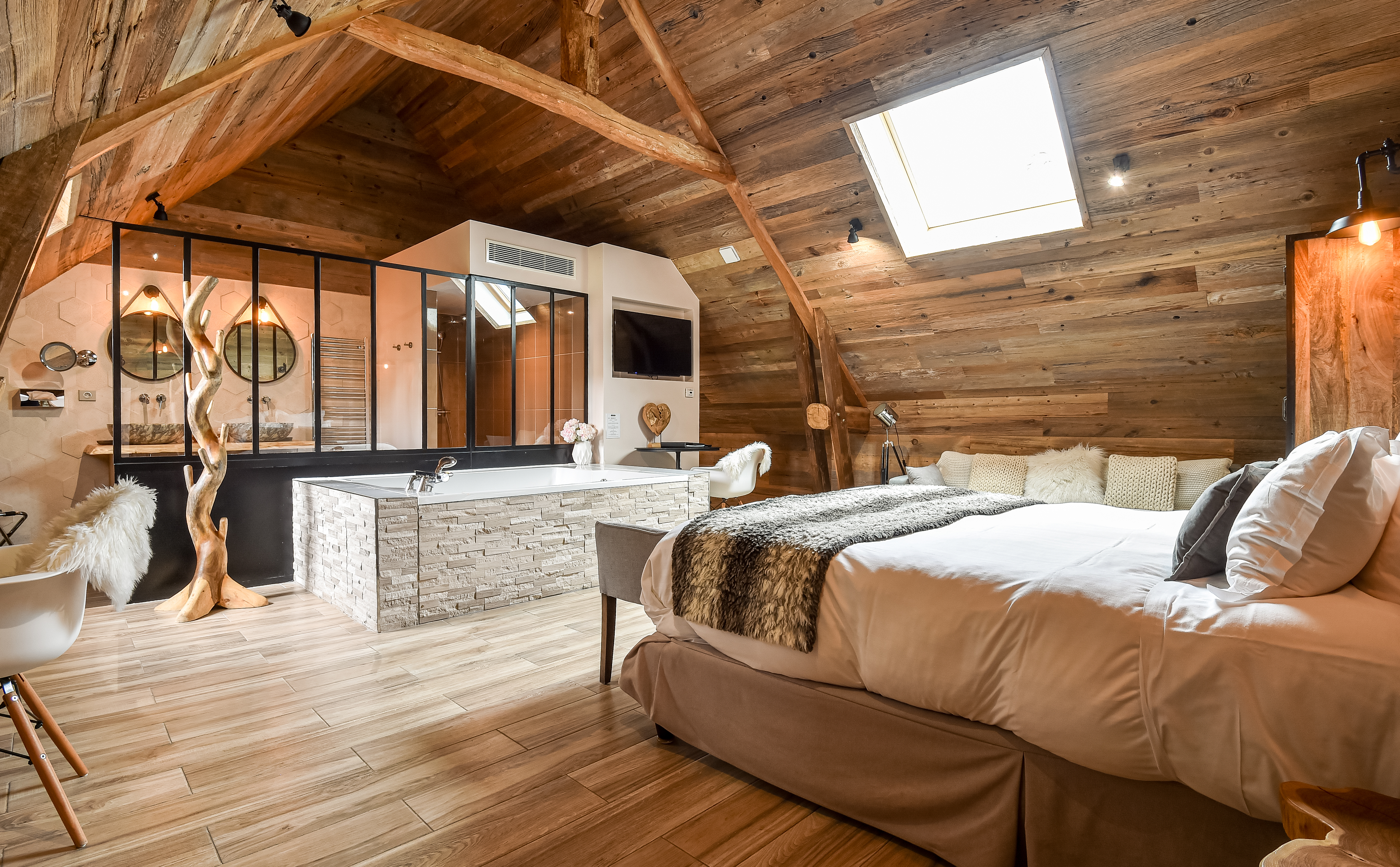 Suite megeve hotel jacuzzi privatif