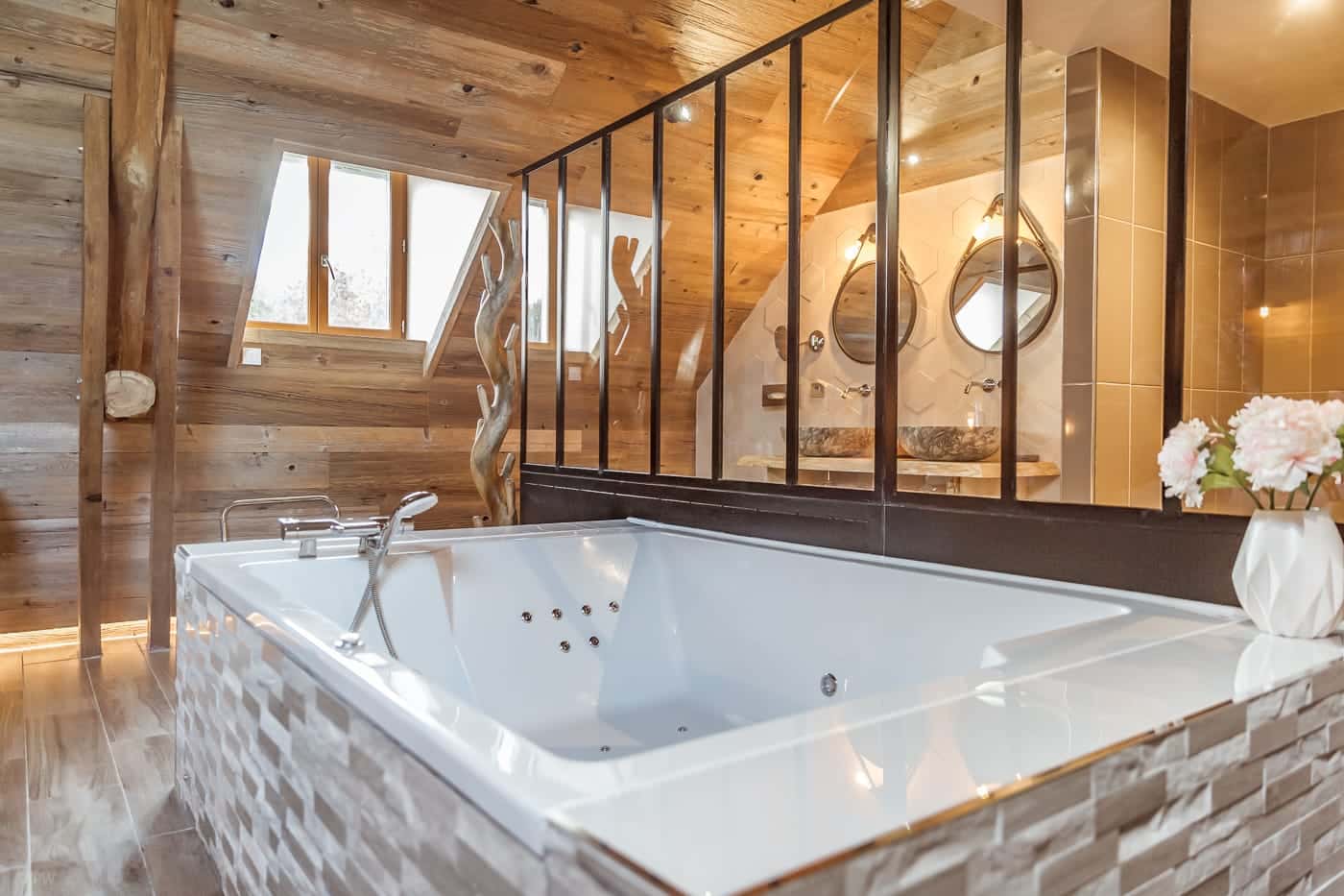 Suite megeve jacuzzi chambre