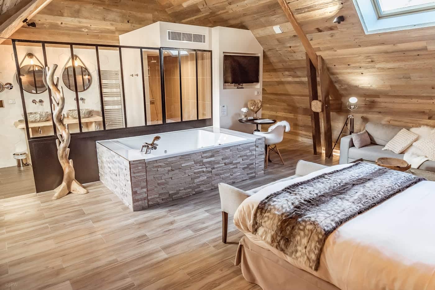 Suite megeve jacuzzi chambre